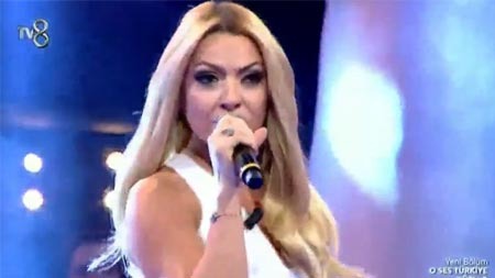 Hadise ve Gökhan'dan Muhteşem Düet